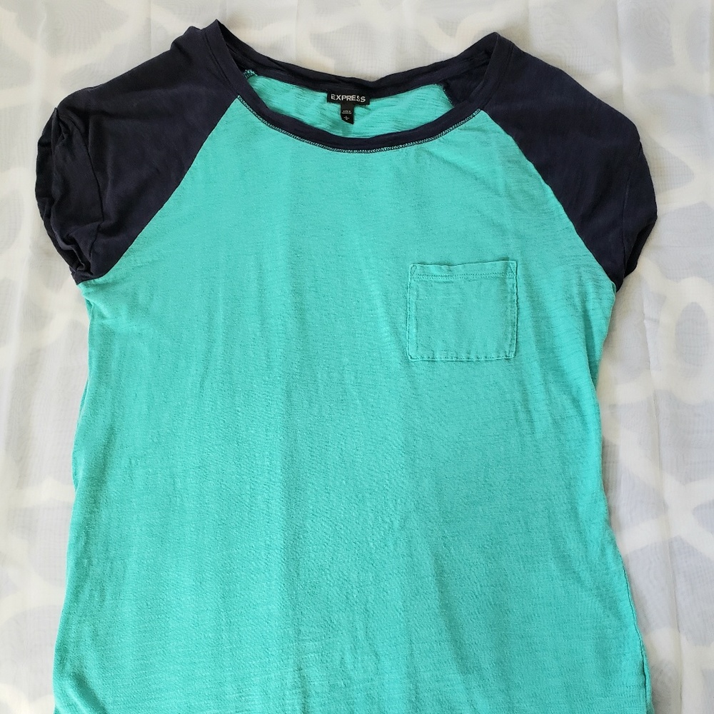 Express Size M teal and navy blue tee